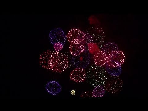 全国花火名人尺玉競演 Japan Artistic 12 inch shells | Hirosaki Fireworks Festival 2011 古都ひろさき花火の集い 青森観光
