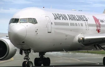 仙台空港発着国際線チャーター便 日本航空 ボーイング767-300ERの離陸