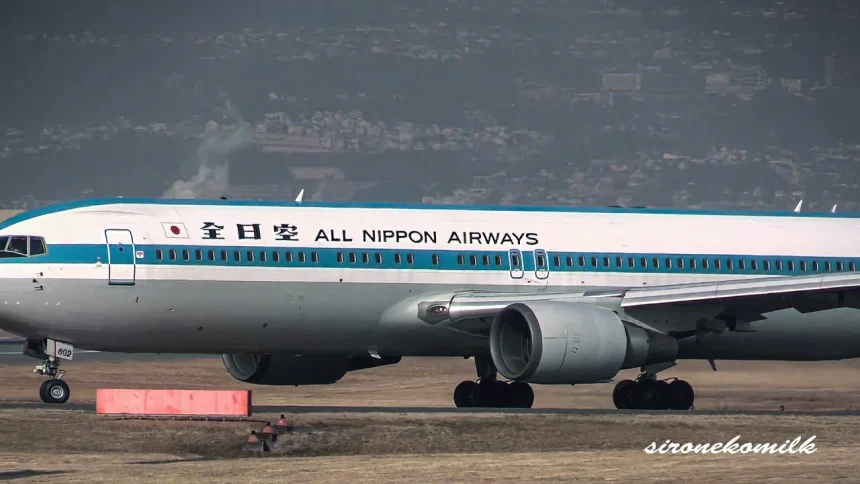 全日本空輸 ボーイング767が大阪伊丹空港で離着陸