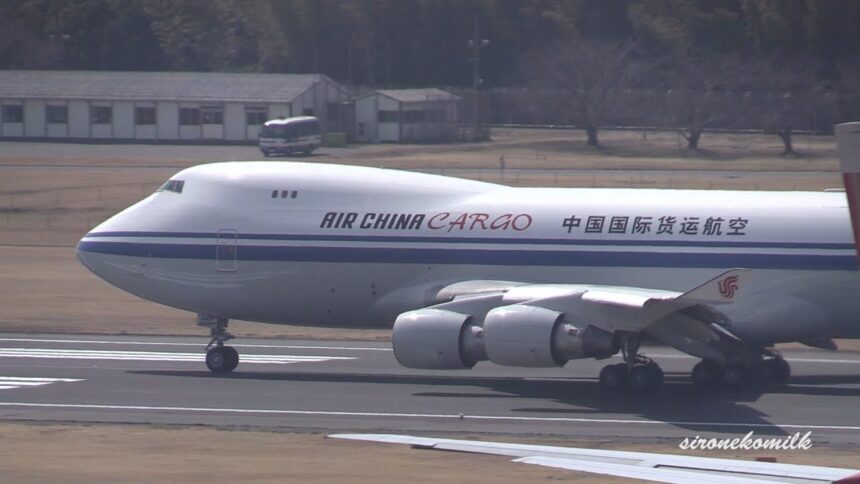中国国際航空(エアチャイナ)と中国国際貨運航空の飛行機離着陸映像