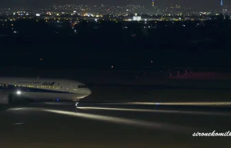 仙台空港周辺から眺める飛行機の発着と宮城の美しい夜景