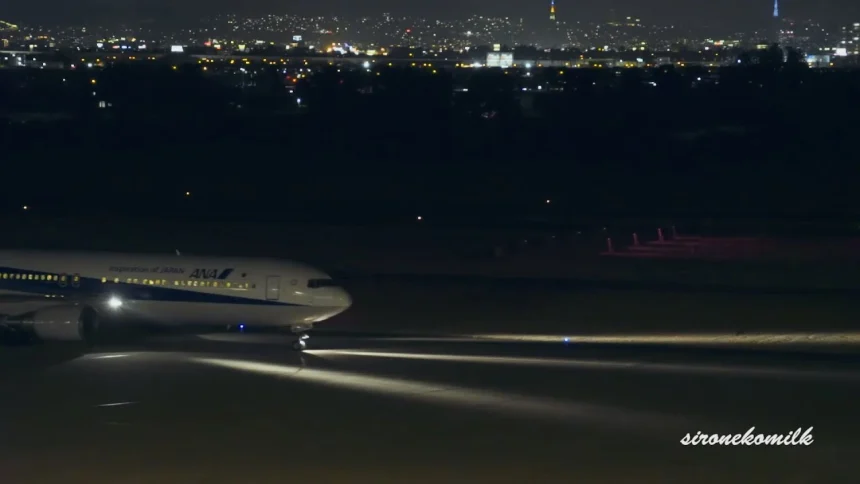 仙台空港周辺から眺める飛行機の発着と宮城の美しい夜景