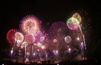 世界一美しい日本の花火大会